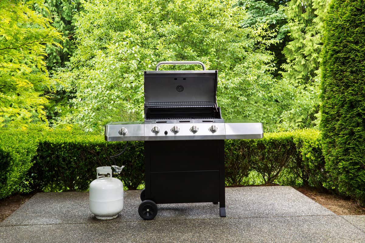 large barbeque cooker